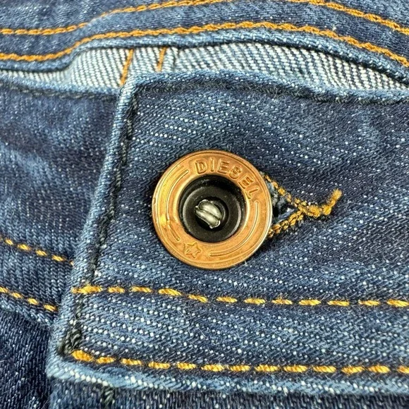 Diesel Blue Buster 0608N Slim Tapered Cotton Jeans Men's Size 34x31 Italy